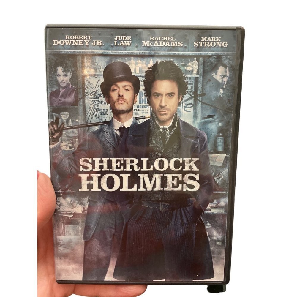 Sherlock Holmes DVD Movie Robert Downey Jr. Jude Law Rachel McAdams
